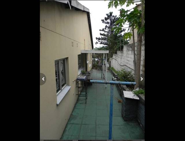 5 BEDROOM HOUSE FOR SALE IN LOTUSVILLE